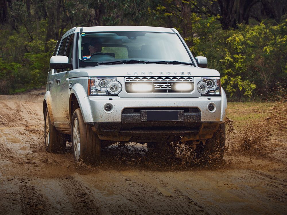 Land Rover LR4 (2009-2013) Grille Kit