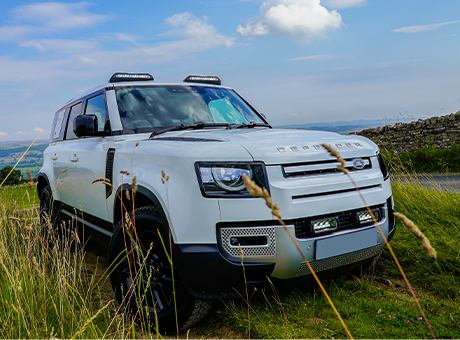 52'' LED Light Bar full set up to Fit Land Rover Defender Inc mounts, bar &  Wiring Loom - LR Challenge